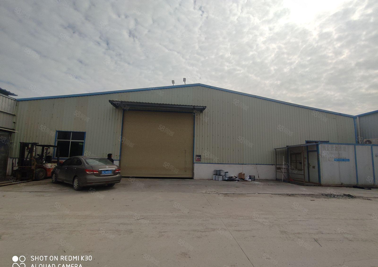 独门独院厂房出租，租金便宜，现成地坪漆。