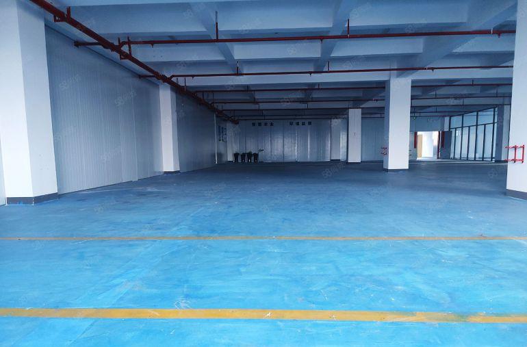 14块大亚湾西区有办公室，15漆精装修厂房原房东空地大