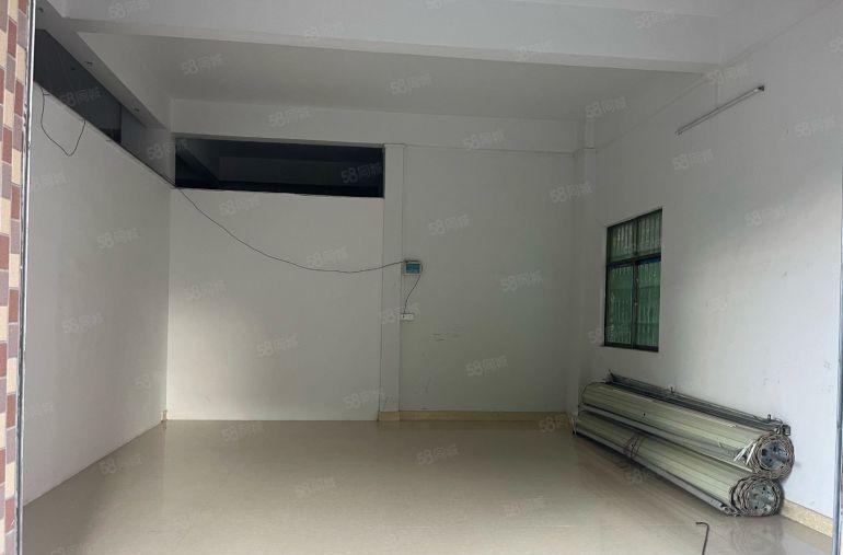 大亚湾比亚迪少量厂房特价仓库出租，1000元一间，先到先得