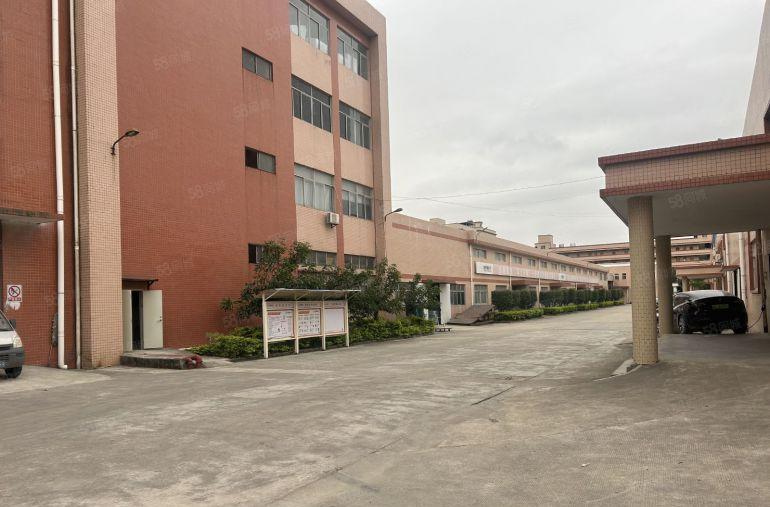 惠州大亚湾工业园标准厂房3楼1600平方低价出租大小分租