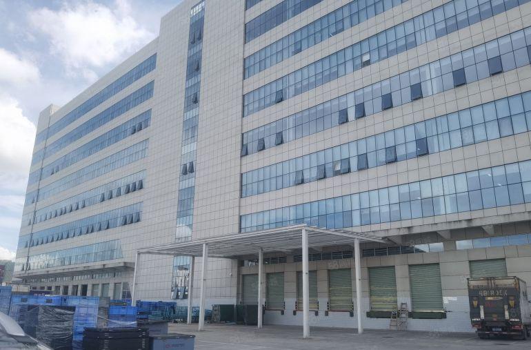 大亚湾西区5块标准厂房4500平，大小可以分租