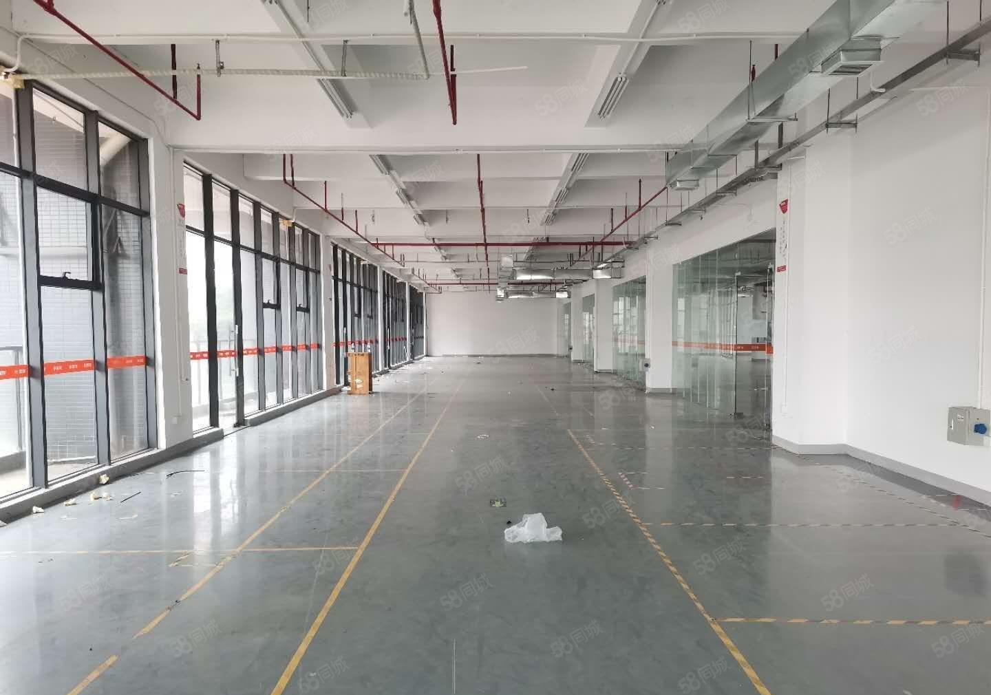 大亚湾西区红本厂房1楼2楼各1300平米，可分租，形像好