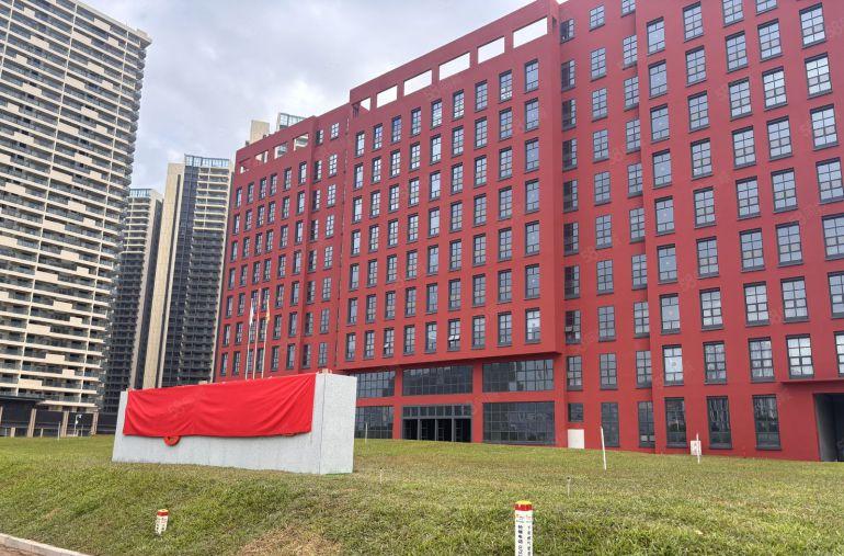 含税！全新厂房实际20000平出租低价900起分园区配套齐全