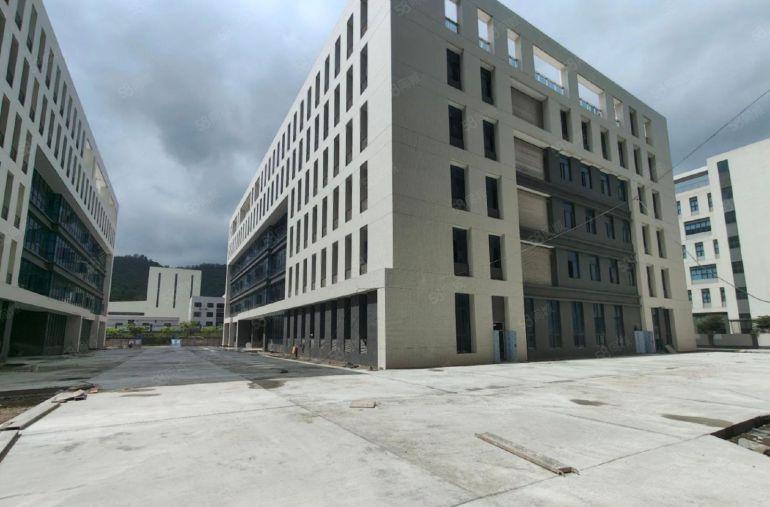 大亚湾全新装修临深42000独院厂房仓库出租大小可分租