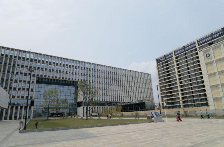 9块精装修办公室大亚湾西区全新厂房楼上3800平可仓库可分租