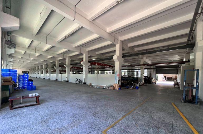 龙光城带牛角一楼仓库厂房，可分租。