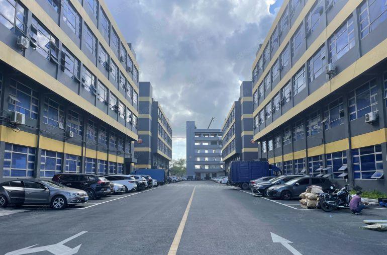 精装修！大亚湾西区新出单层1200平10元一方厂房仓库出租