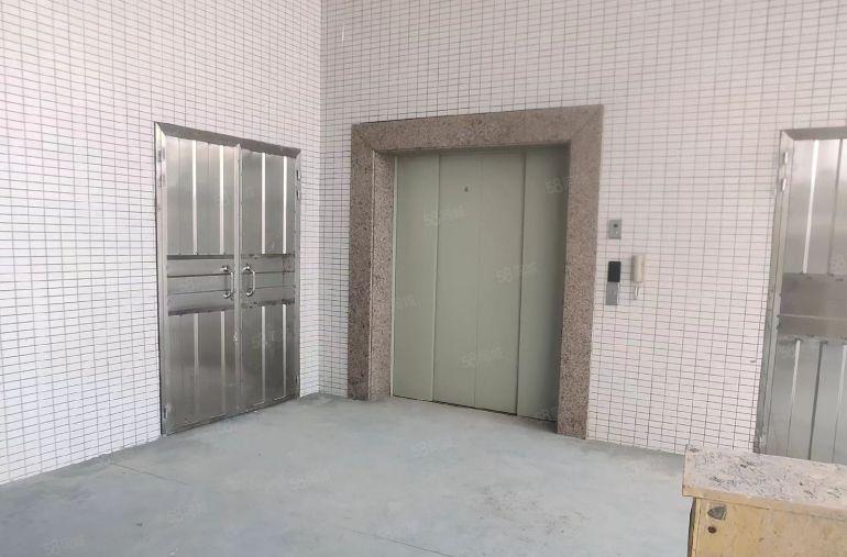 博罗石湾全新重工业M2工业厂房出租，厂房2栋可分隔独门独院。