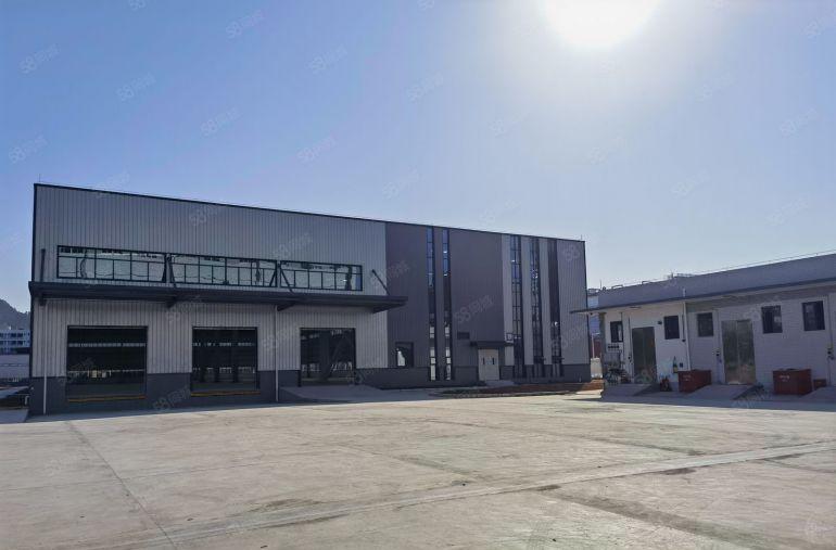 大空地，滴水高的4500平钢结构厂房，可做污染行业，低价出租