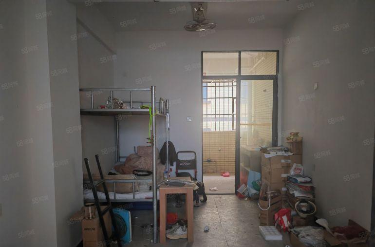 电池组装看过来2000平，地坪漆带牛角，已装修，水电齐