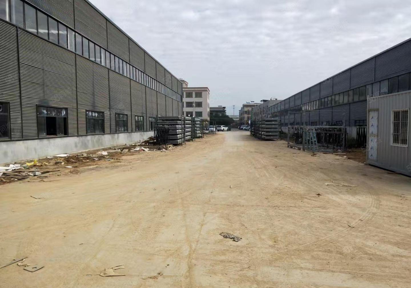 龙溪街道单一层钢结构厂房面积6000高度10米大小可分租