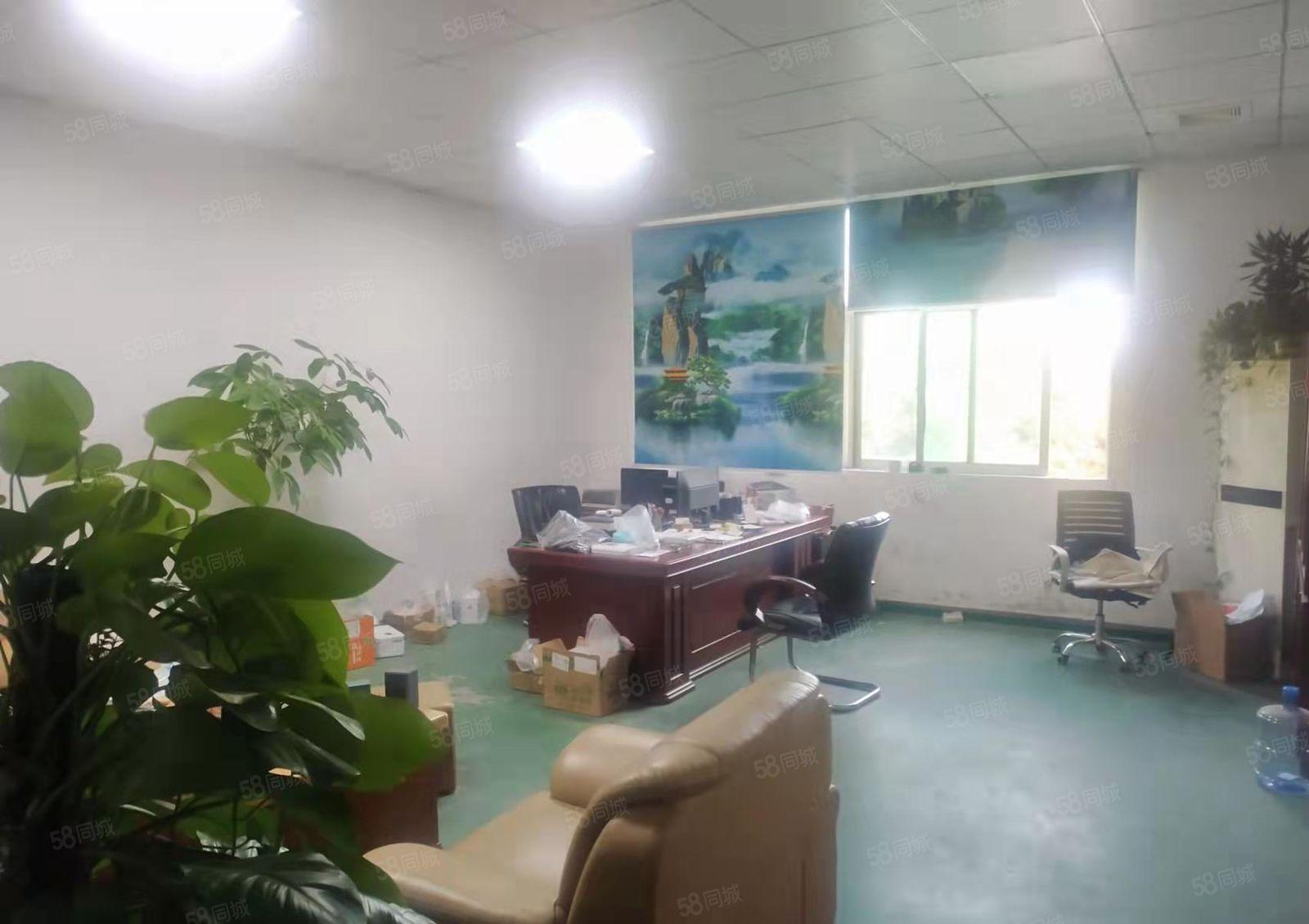 园洲厂房加宿舍1680平方，现成装修办公室，带空调，水电现成