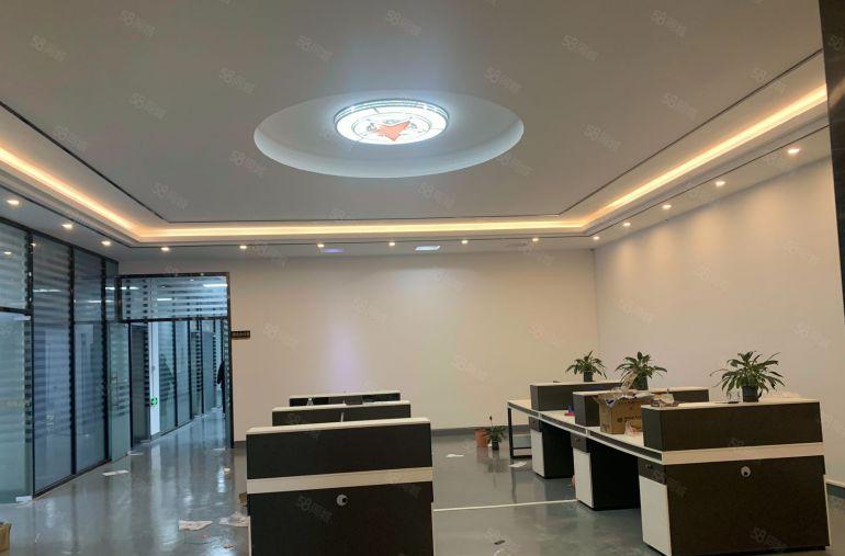 龙溪科技园标准厂房带豪华装修，面积1880平，可分租价格优惠