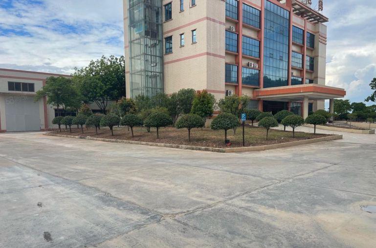 石湾镇滴水9米厂房出租带现成行车水电