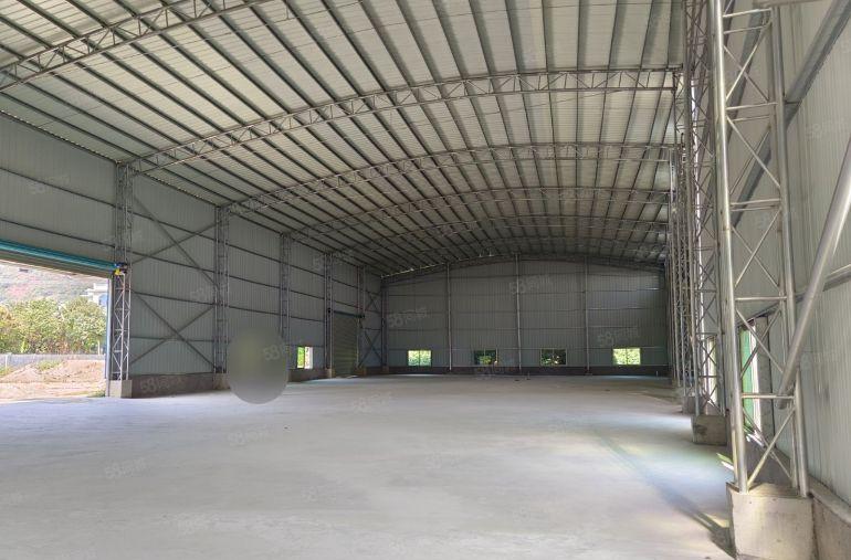 博罗龙溪独门独院原房东厂房出租，车间1500平方，大车可进