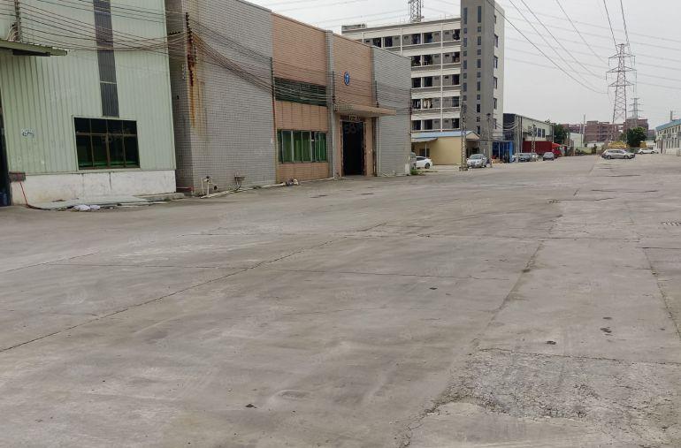 工业园区，独门独院，证件齐全，可办环评，滴水8单一层，可分租