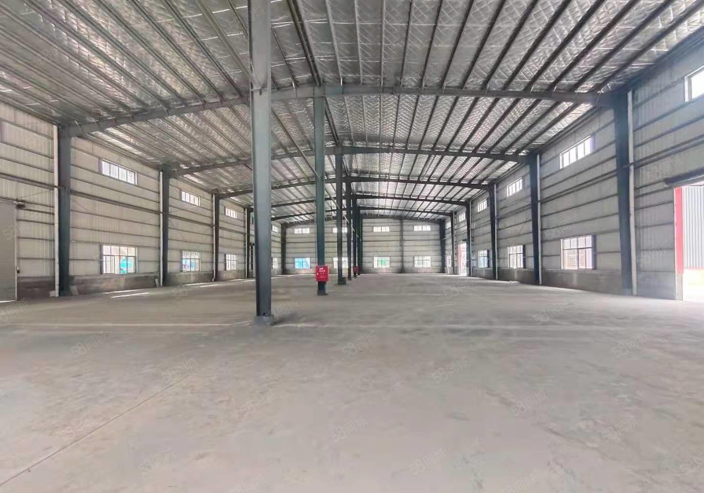 周边真正无居民钢结构厂房招租3350平方单一层，证件齐全