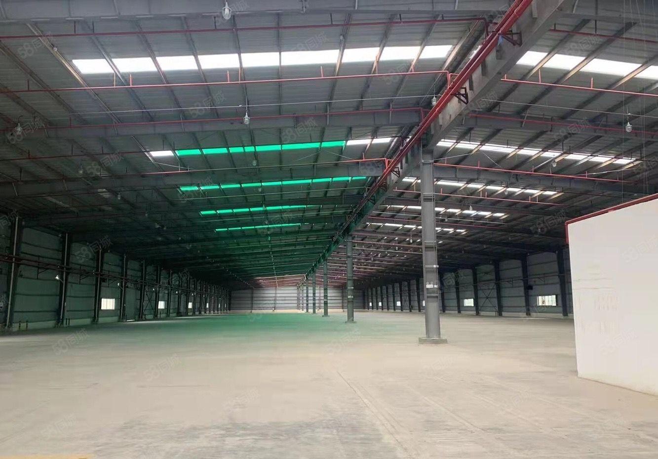 博罗龙溪镇砖墙到单一层4500平厂房招租（周边无居民）