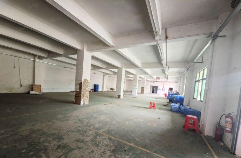 特价7块！！原房东独院厂房4000平方，现成办公室现成水电