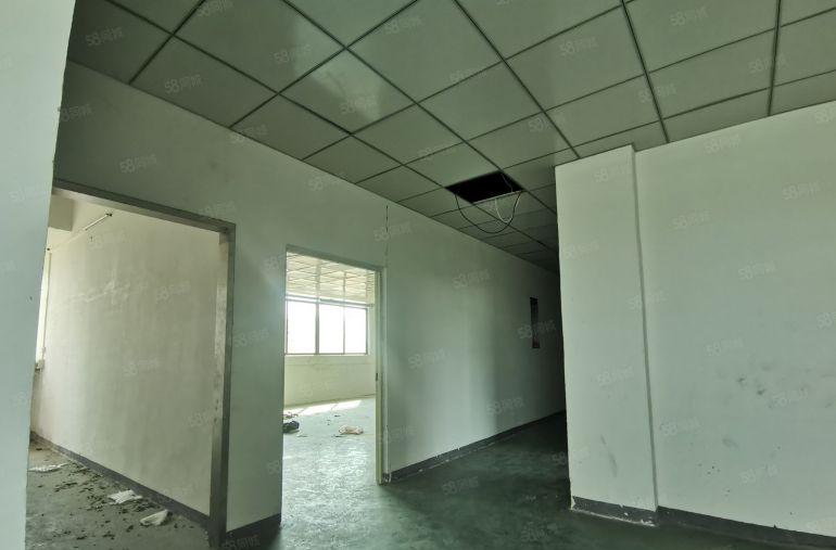 龙溪原房东厂房出租，带装修，标准厂房，接受噪音，3吨电梯