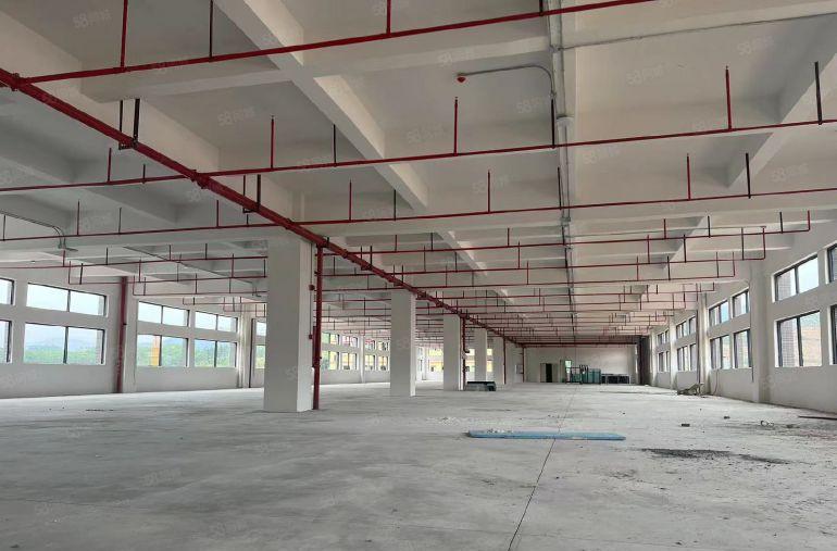 全新厂房10块钱房东负责装修拉水电做地坪漆