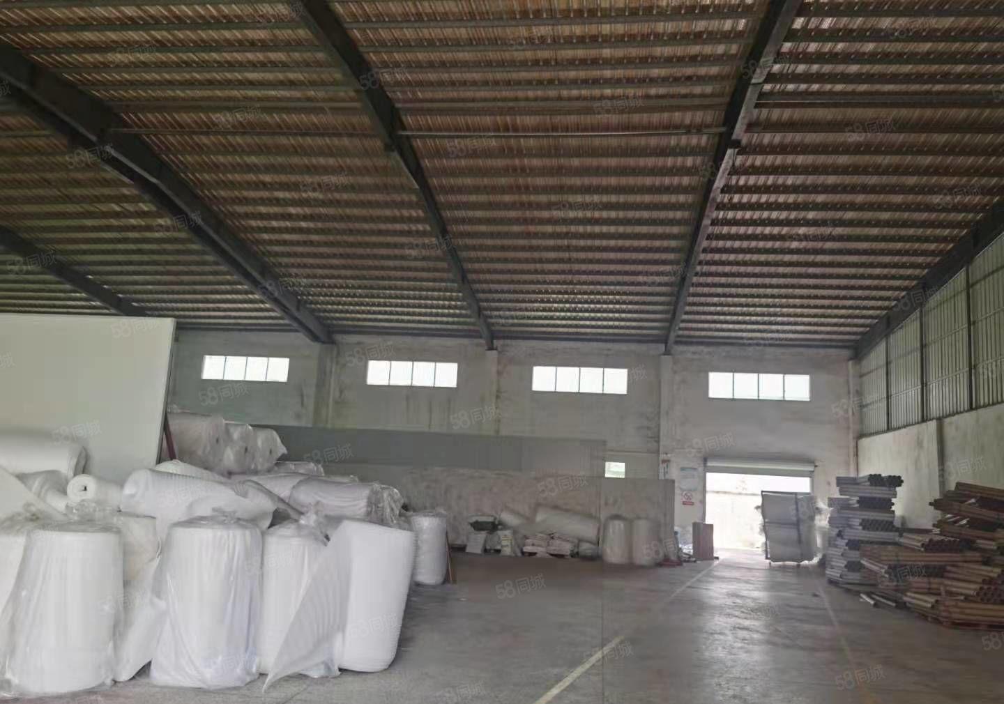 石湾镇科技园附近新出原房东砖墙到顶单一层厂房，面积2000