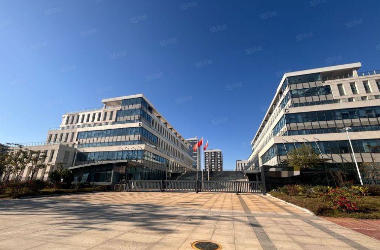 石湾新出1，2楼各2200平，好分租，主线到位带装修厂房出租