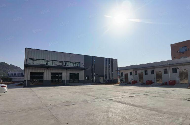 大空地，滴水高的4500平钢结构厂房，可做污染行业，低价出租