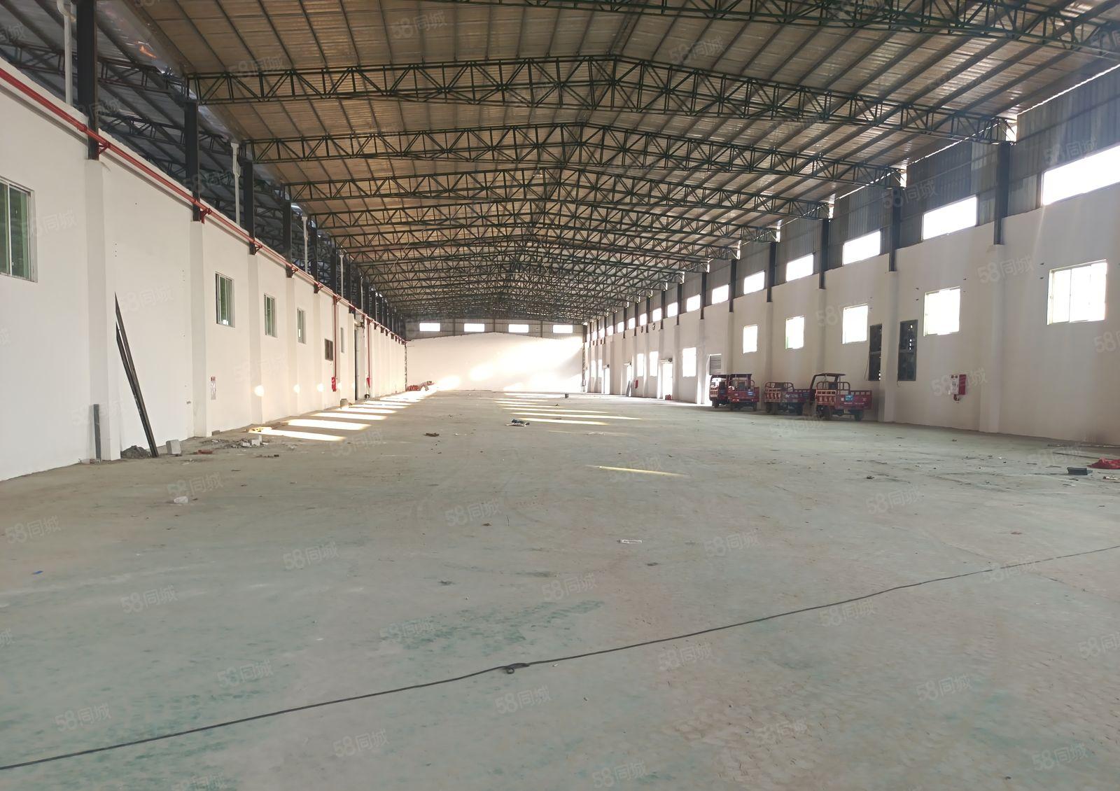 石湾工业园厂房出租2000平方，村委厂房，证件齐全，可办环评