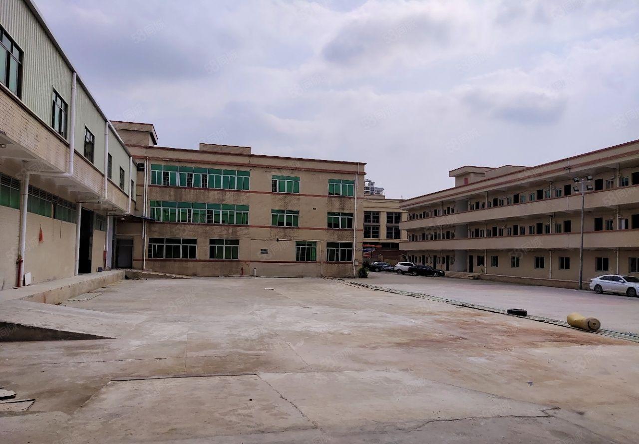 博罗县福达工业园区厂房出租2400平方，水电齐全，发地坪漆。