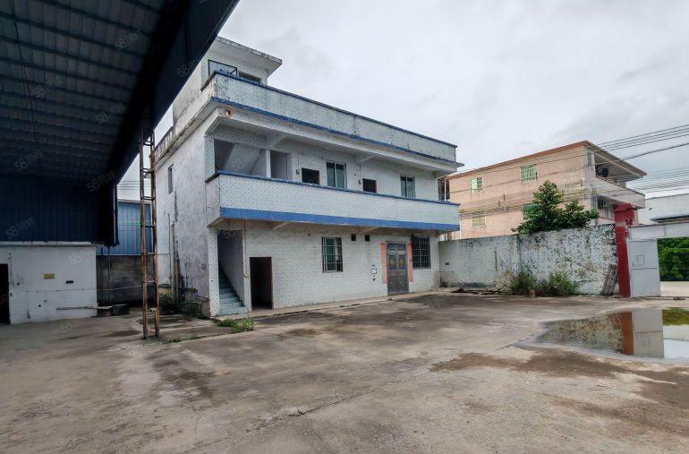 园洲镇独院原房东单一层厂房2300平米，宿舍500平米出租