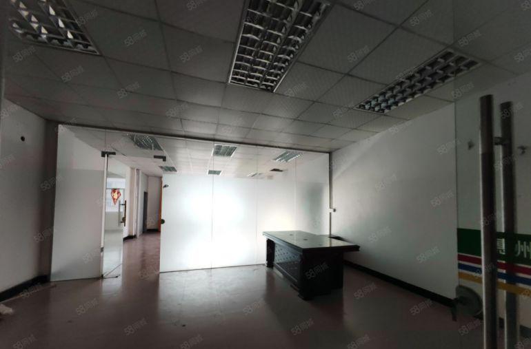 上南公园原房东厂房3楼1400平，现成办公室装修，2吨货梯