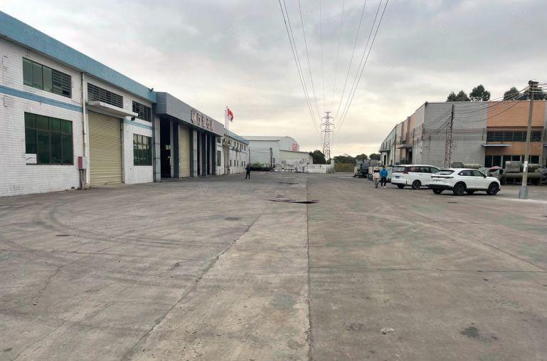 石湾工业园区砖墙到顶厂房出租5000平方空地非常大免费使用