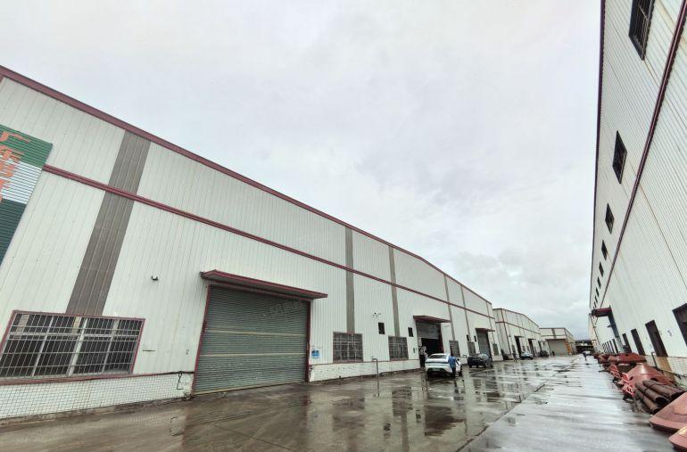 园洲镇滴水十米单一层带四部航车，现成办公室装修，适合污染客户