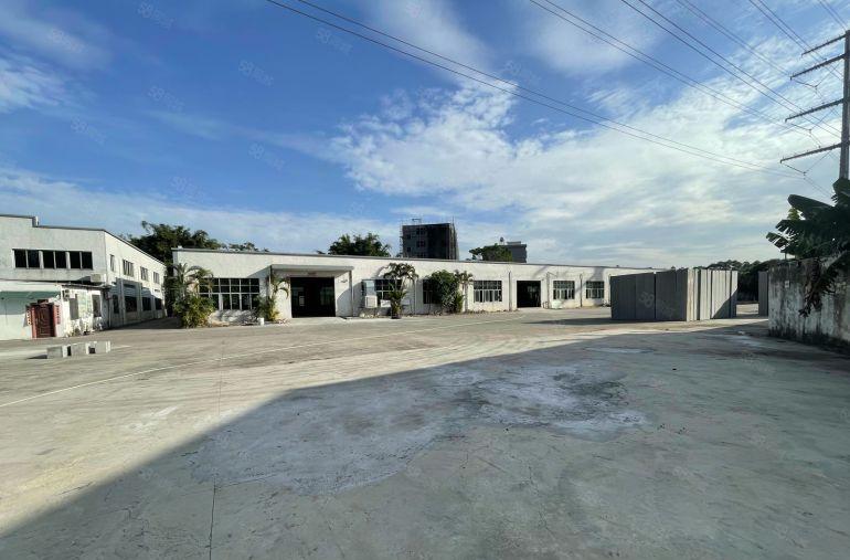 10块！独院空地2000平离东莞一条马路拖头可进红本厂房仓库