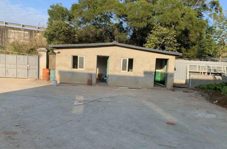 罗阳空地超大单一层独门独院2150平方打包1万元