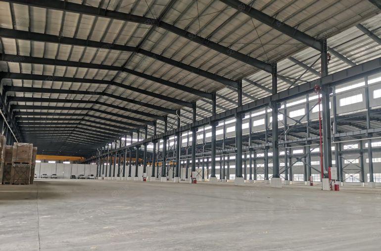 重型工业厂房，钢结构厂房，证件齐全，可装20吨行车。