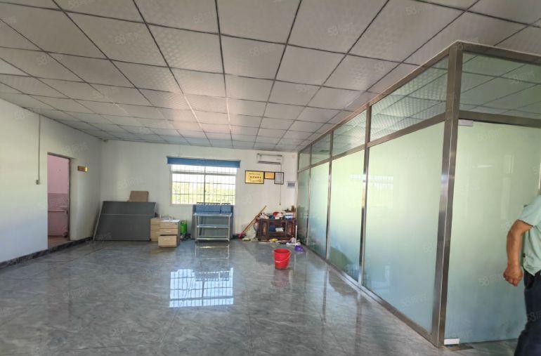 单一层厂房带现成豪华办公室