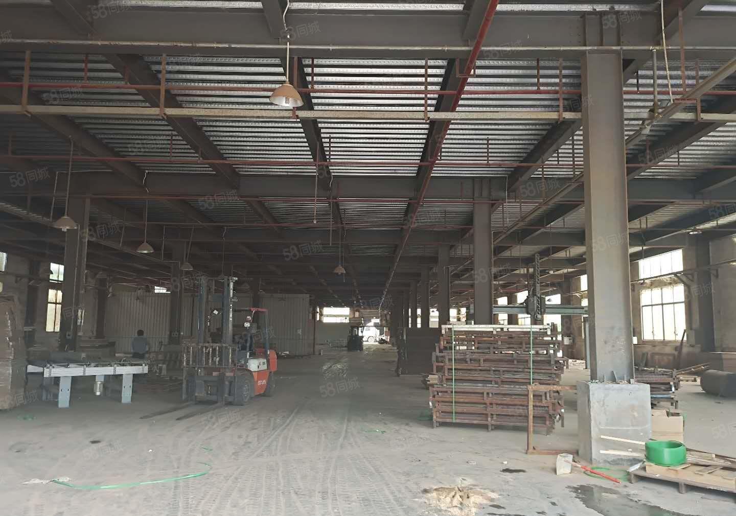 湖镇家具喷油厂房出租6600方，有喷油喷漆排污许可证，可分租