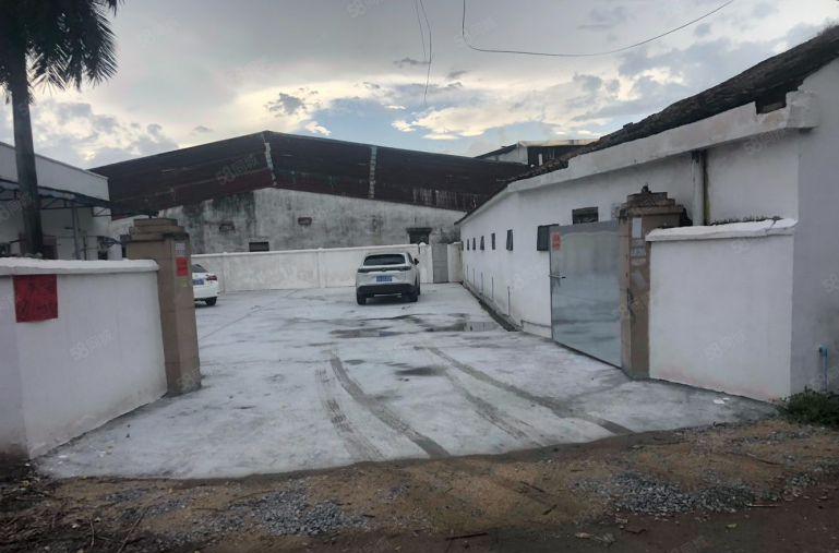 石湾单一层小独院2200平方8.8元就可以签走