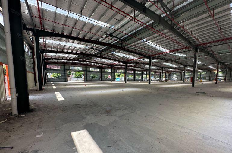 长度150米高9米石湾镇新建独院钢结构厂房15000平