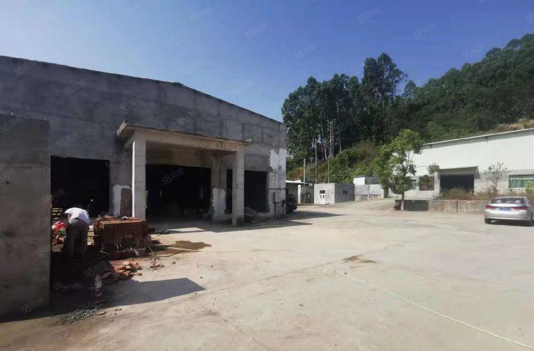 湖镇新出独院钢构3000平空地2000平免费用