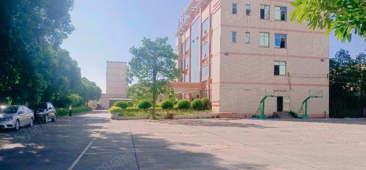 石湾镇花园式单一层厂房出租9600平方空地大免费使用