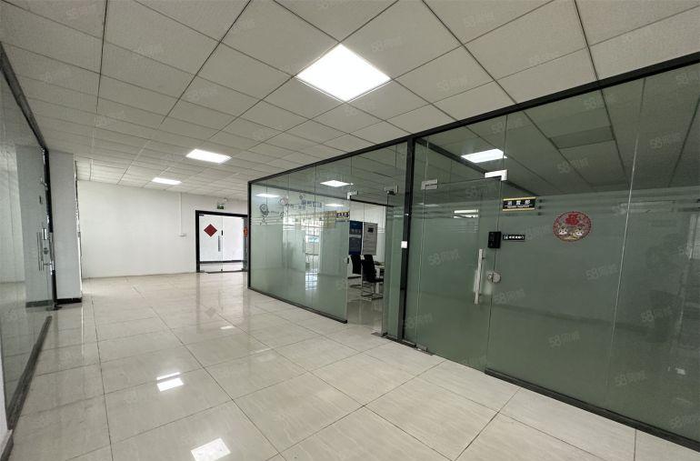 石湾城区现成装修厂房8元出租现成水电办公室科技园电商仓库