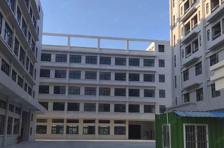 博罗石湾全新重工业M2工业厂房出租，厂房2栋可分隔独门独院。