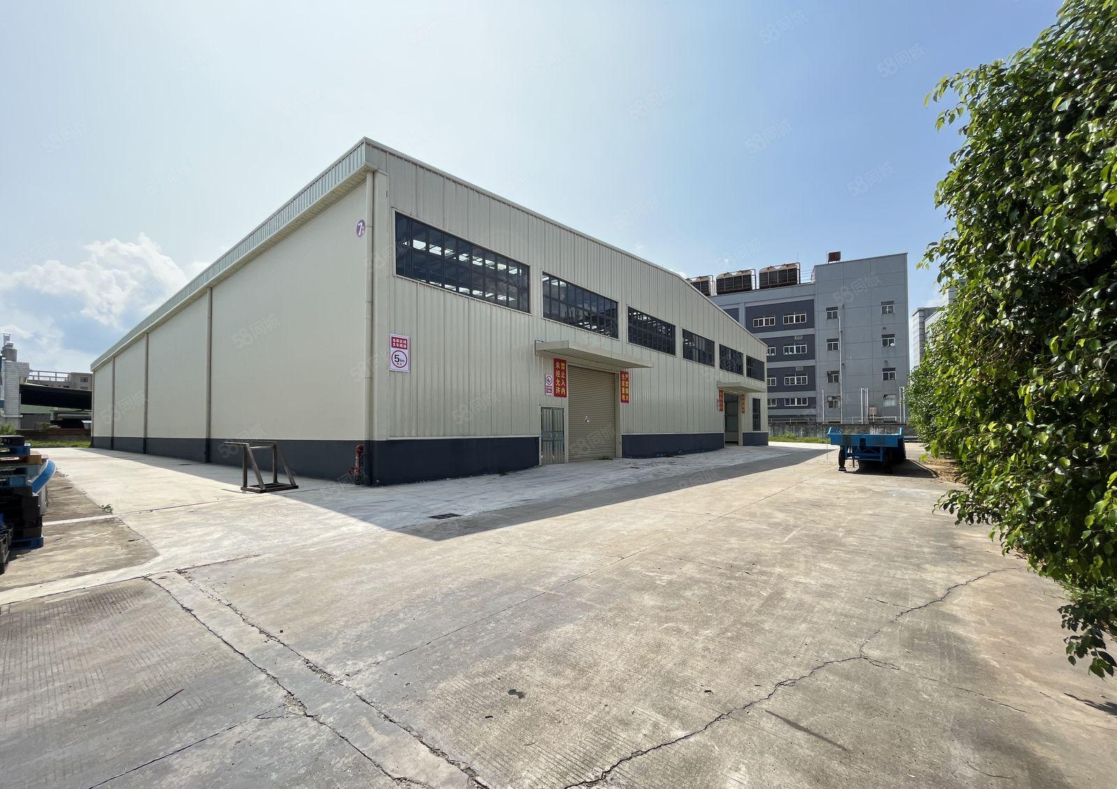 急租，园洲独院香港业主。适合五金冲压模具机械设备仓库注塑抽粒