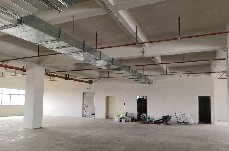 年底急放临莞工业园2吨航车精装修环氧地漆2200平低价出租