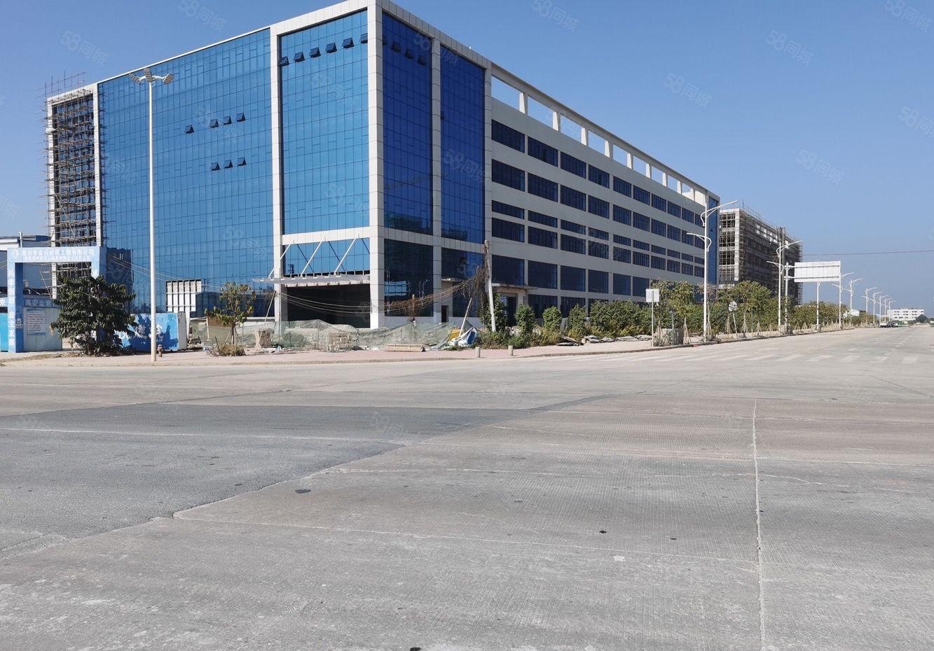 石湾镇新建重工业标准厂房一楼9米带牛角上市公司证件齐全带