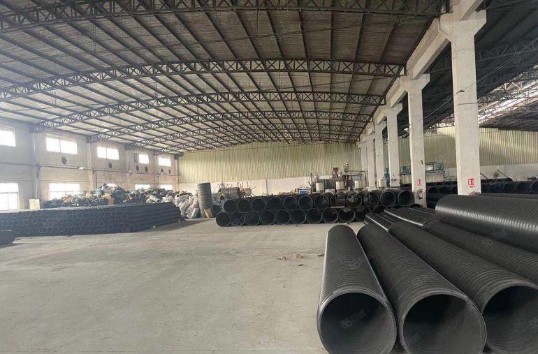 原房东独院砖墙到顶单一层厂房8400平 空地3000平