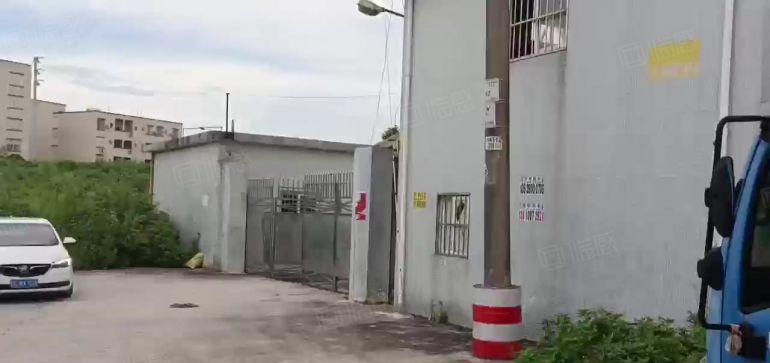 石湾原房东小独院厂房仓库底价出租1000平方可办环评交通方便